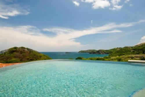 Big Hillside Villa in Potrero with Pool and Panoramic Ocean Views in Potrero