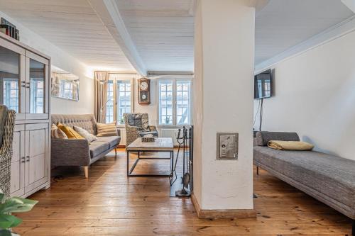 fewo1846 - Kaete-Lassen-Huus - uriges Kapitänshäuschen auf 3 Ebenen mit Dachterrasse am Hafen, Flensburg (zdjęcie 2)