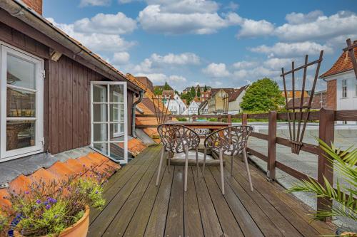 fewo1846 - Kaete-Lassen-Huus - uriges Kapitänshäuschen auf 3 Ebenen mit Dachterrasse am Hafen, Flensburg (zdjęcie 6)