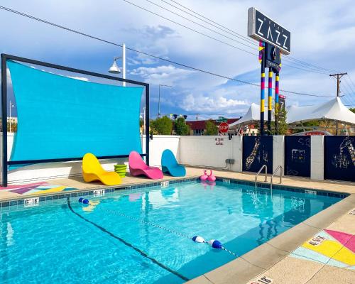Úszómedence, Hotel ZAZZ in Albuquerque Városközpont