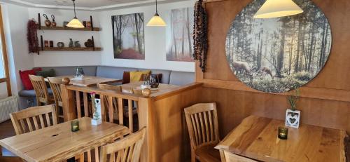 Ravintola, Ferienpark Freesenbruch Reihenhaus 6b - Schwalbe in Zingst