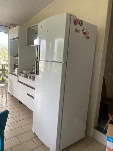 Casa de Praia em Bombinhas com Vista 3 quartos in Sertaozinho