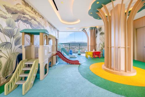 편의 시설/서비스, 홀리데이 인 람풍 부킷란두 바이 IHG (Holiday Inn Lampung Bukit Randu By IHG) in 반다르람풍