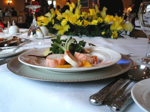 อาหารและเครื่องดื่ม, Castlecary Hotel in คัมเบอร์เนาด์