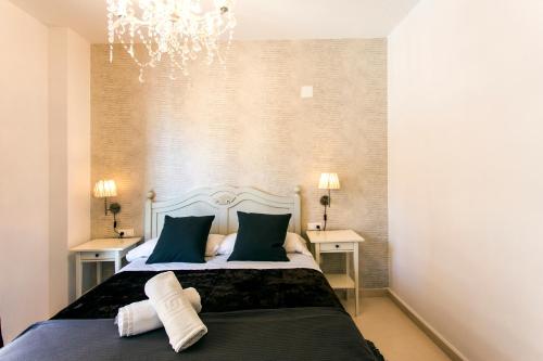 Total Valencia Old City Luxury - image 2