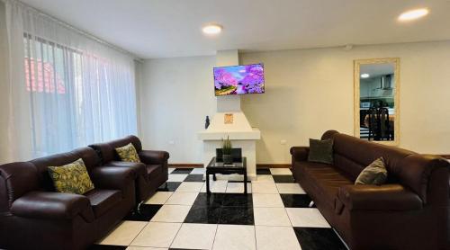Mansion del Bosque with Jacuzzi 6 Bedroom 5 Bath