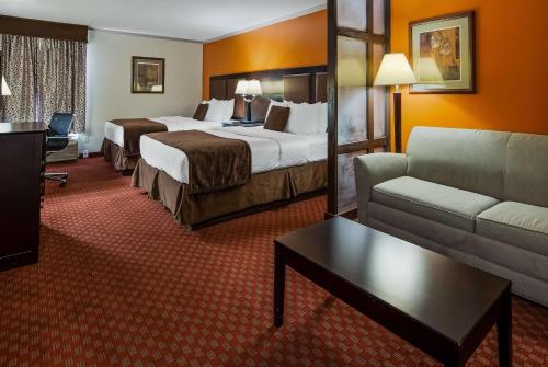 Best Western Plus Lubbock Windsor Inn - main image