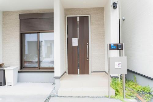 Japanese and Western new building, EMI HOUSE Amagasatenya Station Kansai Airport direct access, can comfortably accommodate up to 8 people