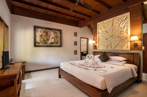Bali Spirit Hotel & Spa Room Type - Junior Suite with Pool View
