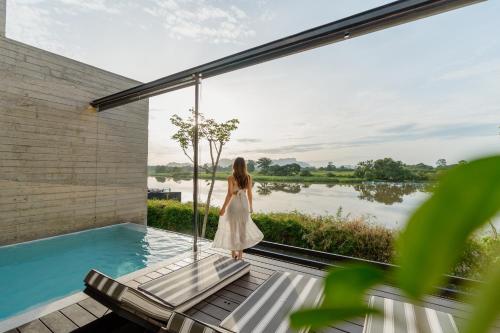 Manzara, The Xcape River Kwai in Mueang Kanchanaburi