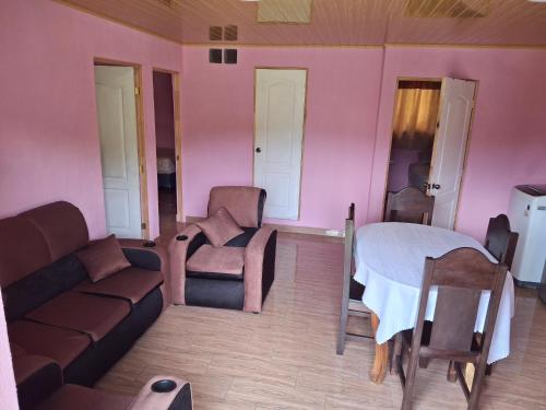 Facilities, Casa non in Guatemala