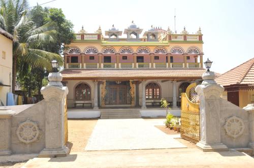A szálláshely kívülről, Chettinad Narayana Vilas in Kanadukathan