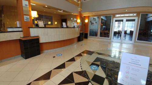 Holiday Inn Express Calgary South By IHG - 숙소 외관