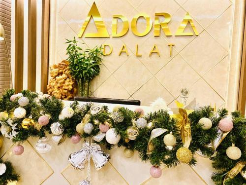 Adora 4