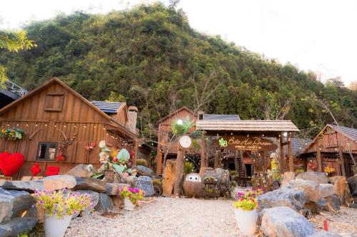 Surrounding environment, Bac Ha Green Homestay in Bac Ha (Lao Cai)