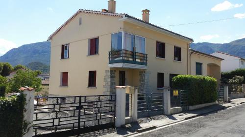 photo chambre Quillan La Vue