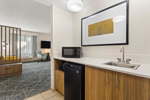 Létesítmények, Hampton Inn & Suites Port Richey in Bayonet Pont (FL)