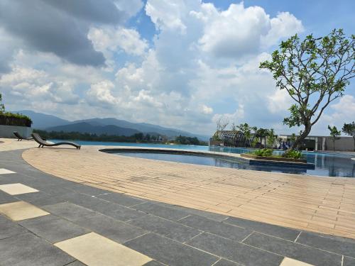 Surrounding environment, Near Broga@Kiara Plaza Semenyih 5PAX in Semenyih