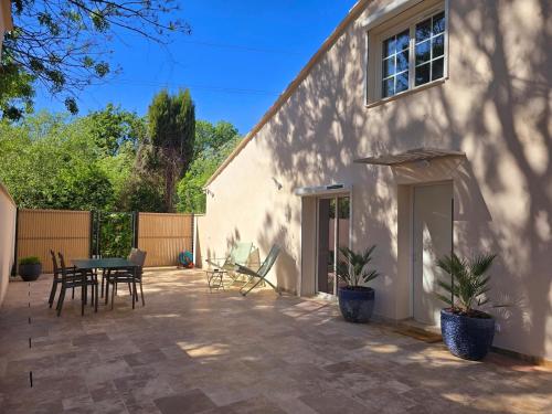 Bel appartement proche aeroport et Airbus in Marignane