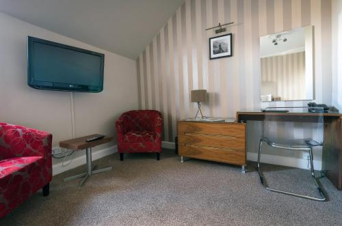 The Belhaven Hotel - image 6