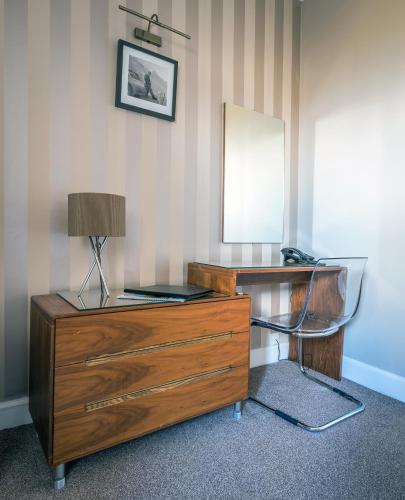 The Belhaven Hotel - image 10