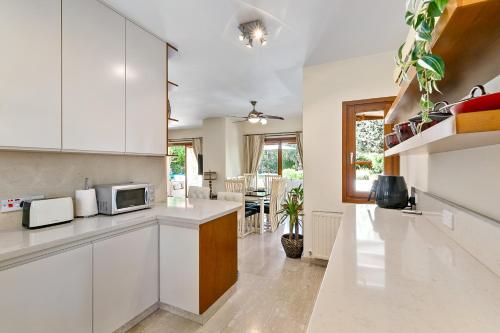 المرافق, Beautiful Villa Pera with private pool and lovely gardens, Aphrodite Hills in كوكليا