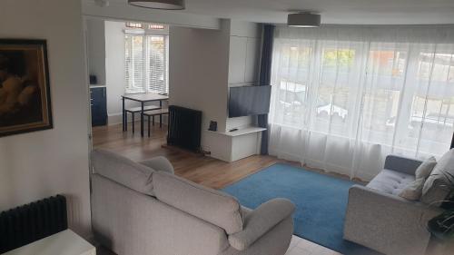 The Cube at No. 21. Modern & Stylish getaway., Илфракомб (фото 5)