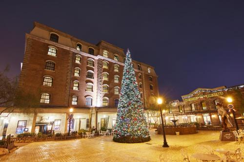 PortAventura Hotel Gold River - Includes unlimited access to PortAventura Park & 1 access to Ferrari Land