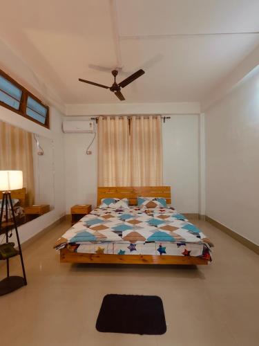 White house no 1 home stay - Guwahati