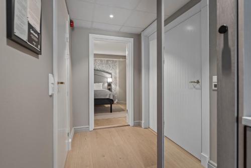 Clarion Collection Hotel Bastion - image 14