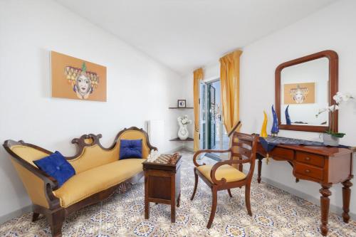 Estate4home - Villa Luisa Jacuzzi&Pool - image 5
