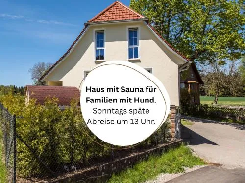 Chalet Salzenweiler eingezäunt - Sauna - Kamin - Wlan in Loßburg, Deutschland