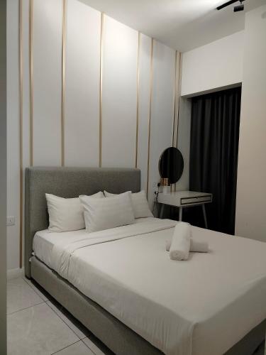 The Axon Suites by skyscraper - image 2