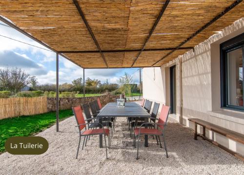Iekārtas, Idéal groupe - Atelier ludique - Espace réceptiion - 30 mn PuyduFou (Gite groupe - Ideal Famille Amis Pro - Atelier ludique - Espace receptiion seminaire - 30 mn PuyduFo) in Nueil-les-Aubiers