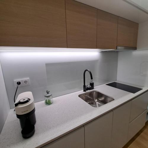 ห้องครัว, Alameda Apartments 2 in โตรฟา