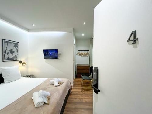 UrbanFlat 204 - Beautiful Studio in the center of Paris - image 4