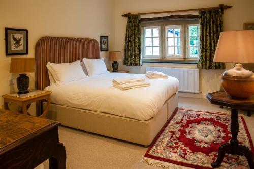 The Fleece Inn - image 3