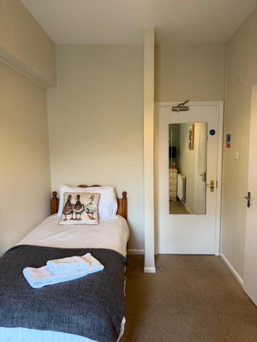 The Bell Inn - image 10