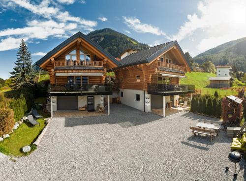 Summit Lodges