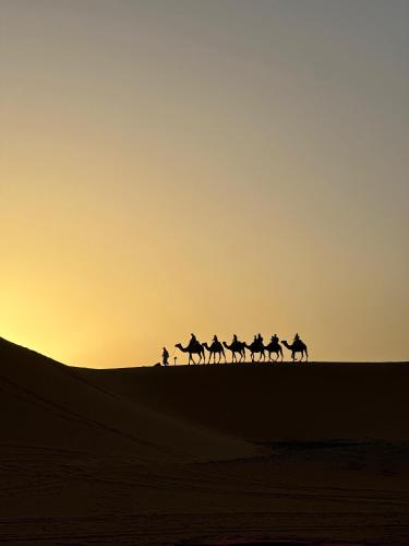 Widok, Merzouga Sahara Nights Tents in Merzuga