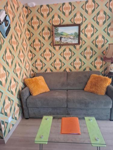 Maisonnette Retro Loc in Breville Les Monts