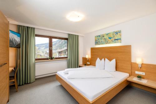 Two-Bedroom Apartment 220