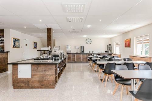 Ресторан, Hotell Nova in Карлстад