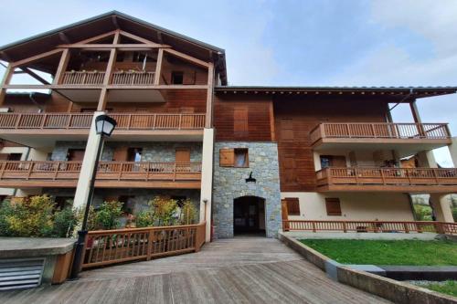 Modern apartment in the heart of Seez in Seez