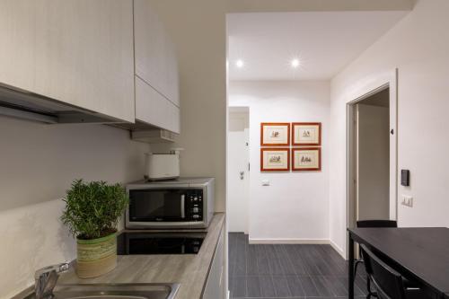 Vatican Luxury Suites - image 10