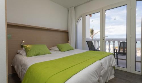 Apartamentos LIVVO Galera Beach