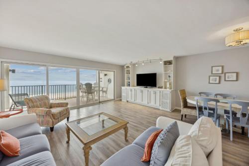 Amelia South - H5 Condo - main image