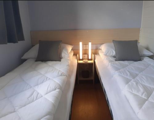 NORDSEE GLAMPING Mobilheim Chalet 2467 in Bredene