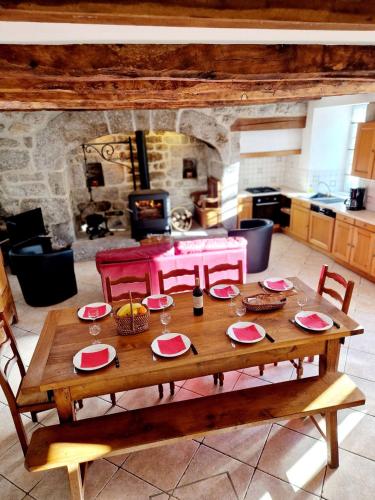 المرافق, Maison paysanne, proche Aubrac in Laguiole