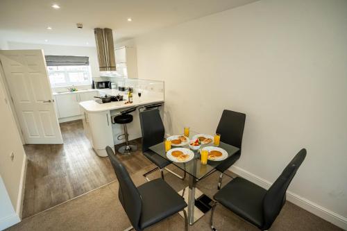 Queens Court Ensuite Studio - Meaford Old Hall Farm